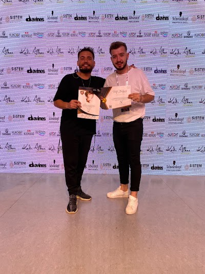 SAMET ERDEM BARBER — kare 3