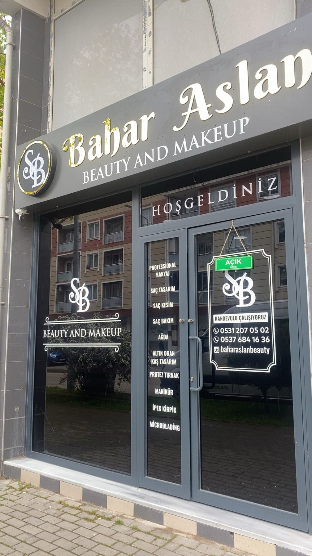 Baharaslanbeauty — salondan bir kare