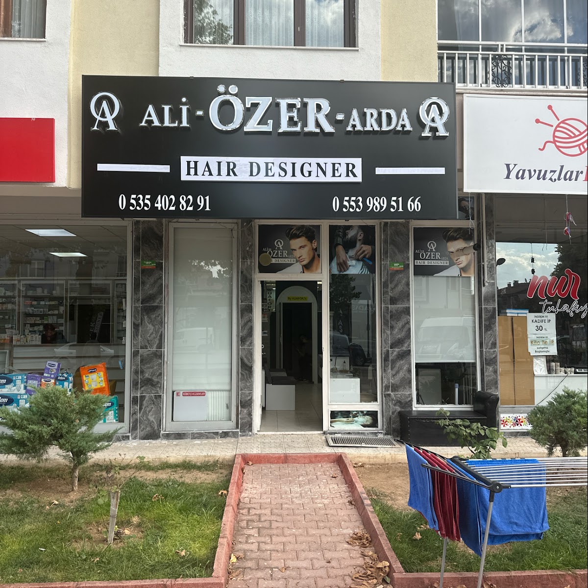 Salon Özer — salondan bir kare