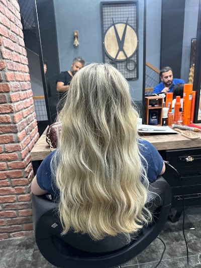 Saloon DIAMOND — kare 5
