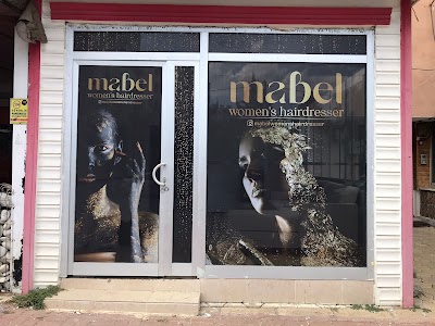 Mabel Bayan Kuaförü — kare 3
