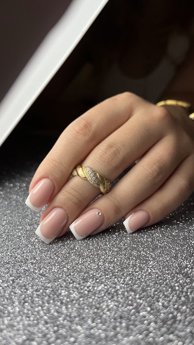 Dicle ışık nail art — kare 5