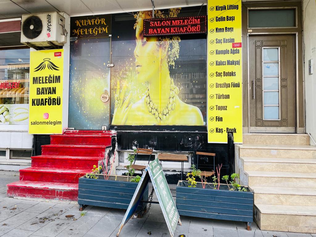 SALON MELEĞİM — salondan bir kare