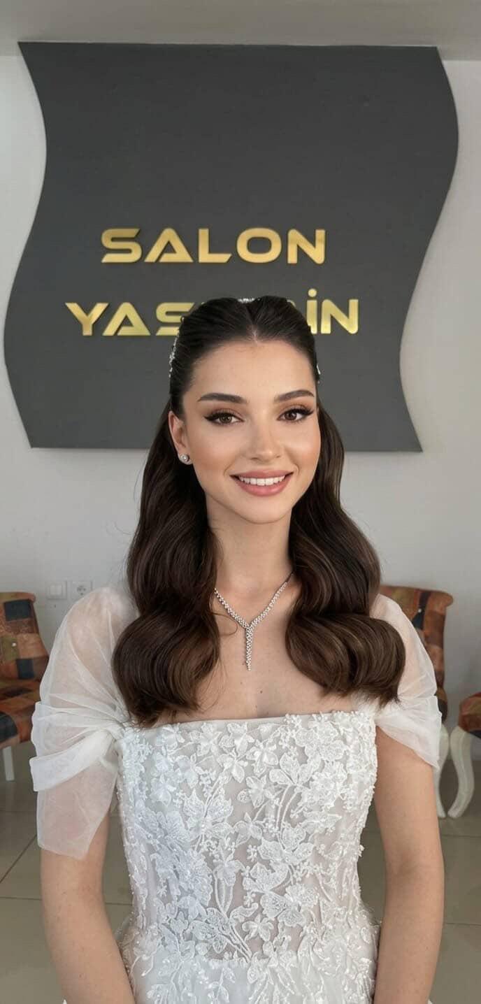 Salon Yasemin — salondan bir kare