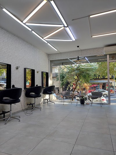 Studio34 Hair Design — kare 2