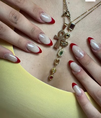 Estrella Nail Beauty — kare 5