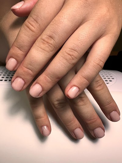 Estrella Nail Beauty — kare 4