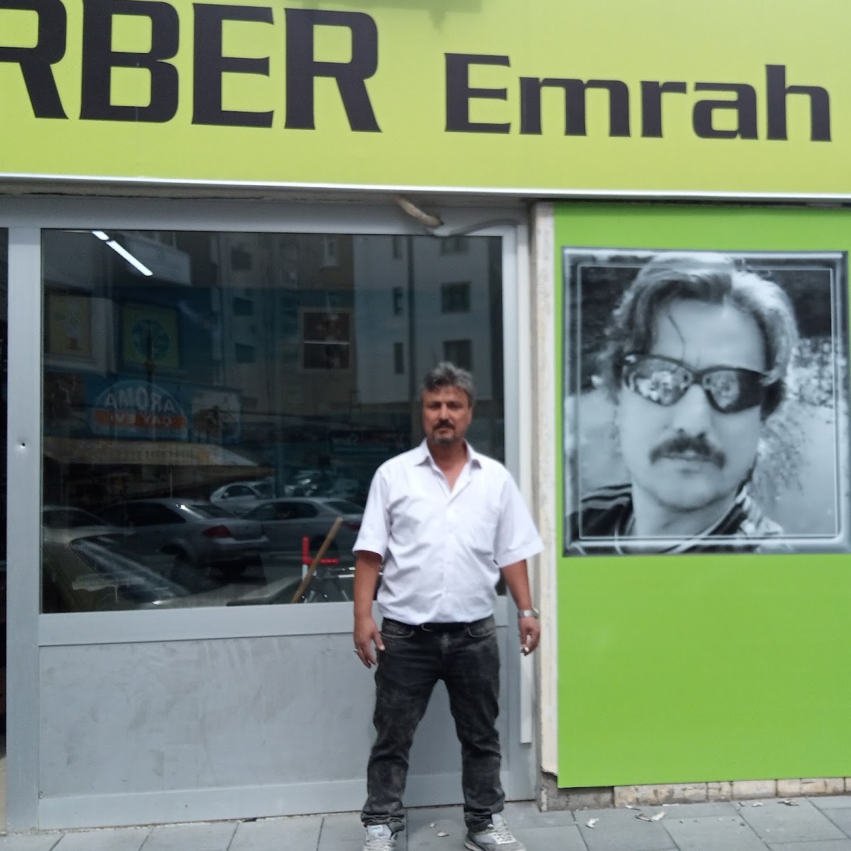 Berber Emrah — salondan bir kare