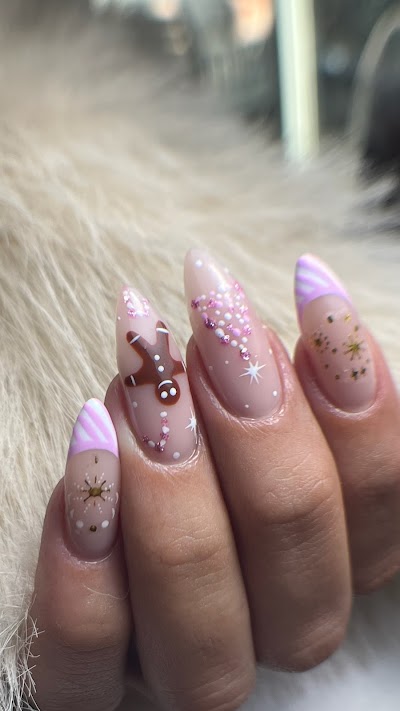 A Rose Nail Studio — kare 4