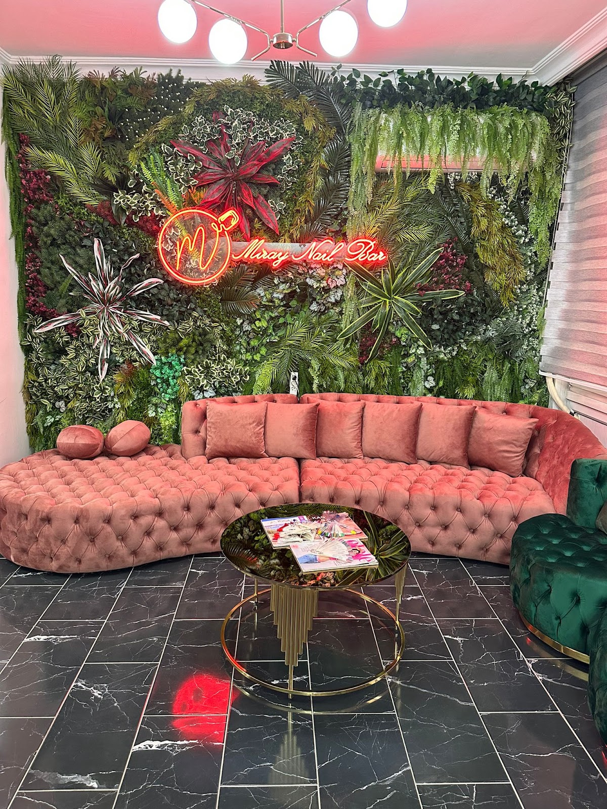 Miray Nail Bar — salondan bir kare