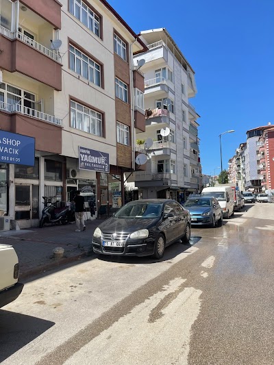 Kuaför Yağmur Erkek Berber - Saç Tasarım — kare 4