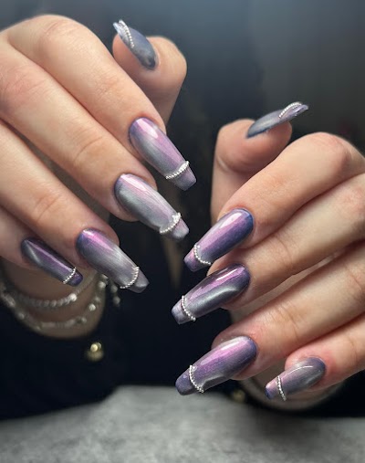 Ozi Nail Art Studio — kare 3