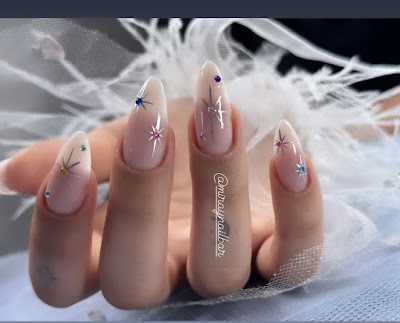 Miray Nail Bar — kare 2
