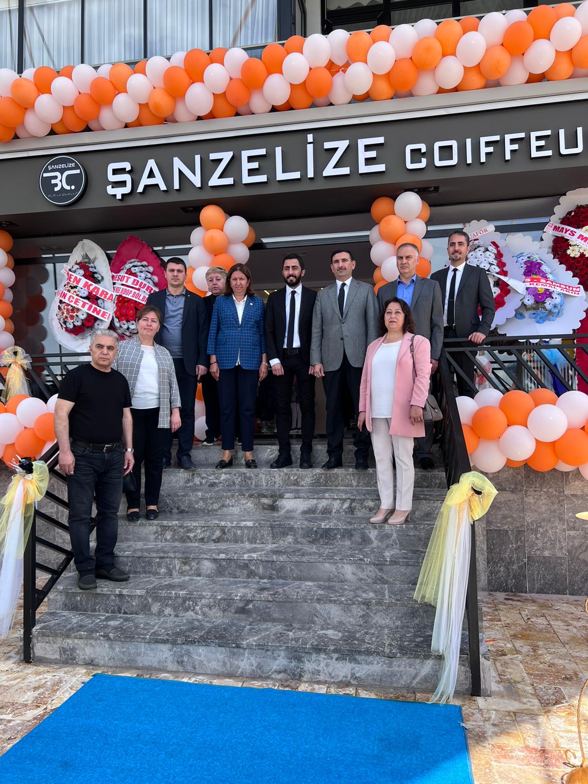 Şanzelize kuaför — salondan bir kare