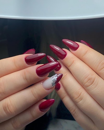 NK nail & hair studio — kare 5