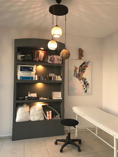 Cm Meva Beauty — kare 3