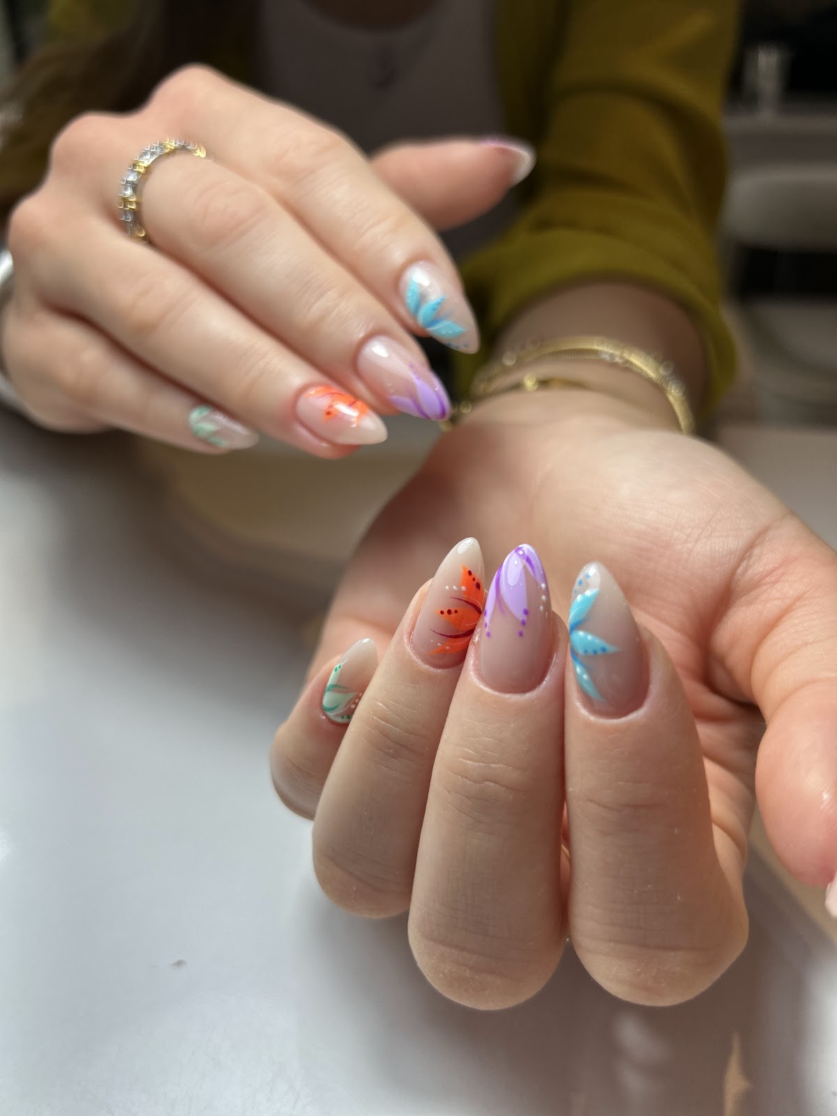 Damla babacan nail studio — salondan bir kare