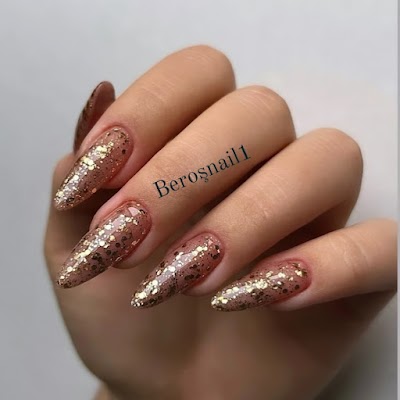 Beroş nail art — kare 2