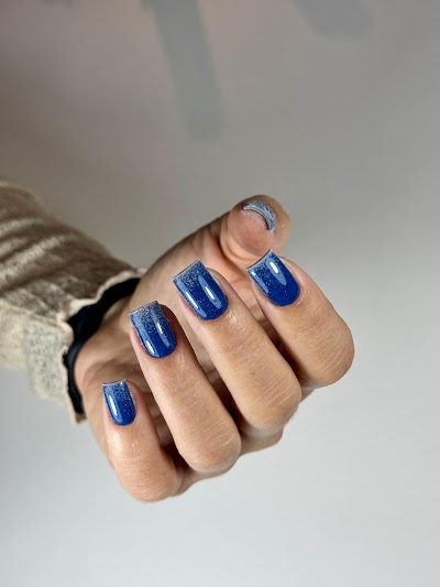 IZZ-EL BEAUTY & NAIL STUDIO — kare 3