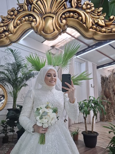 Semra Akdemir makeup studio — kare 4