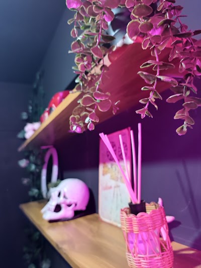 Nail&Tattoo Studio by TUNCA — kare 3