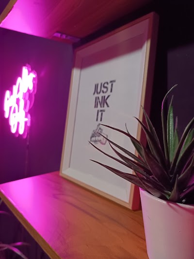 Nail&Tattoo Studio by TUNCA — kare 5