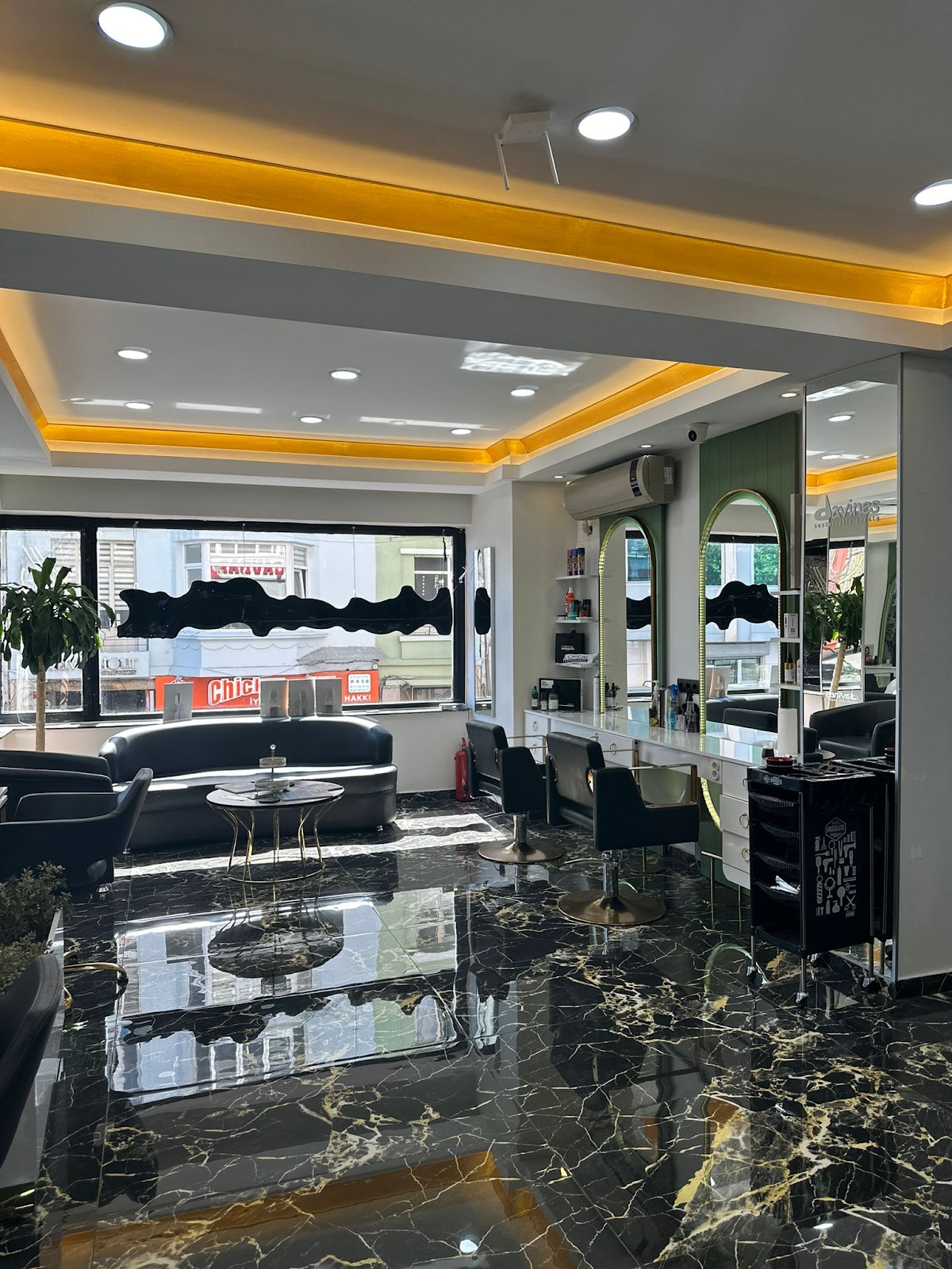 Taksim Beauty Center — salondan bir kare