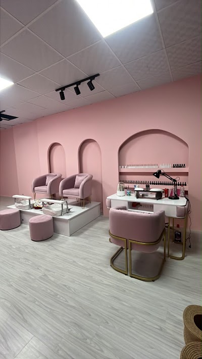 Sakine nail studio — kare 4