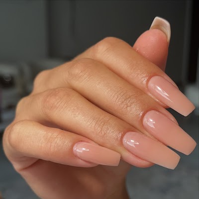 Melek Alp Nail Studio — kare 2