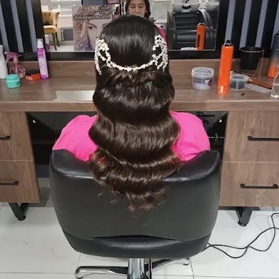 Gözde Kuaför & Güzellik Salonu — kare 3