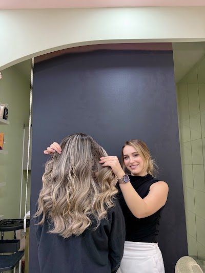 Özge Beauty Saloon — kare 4