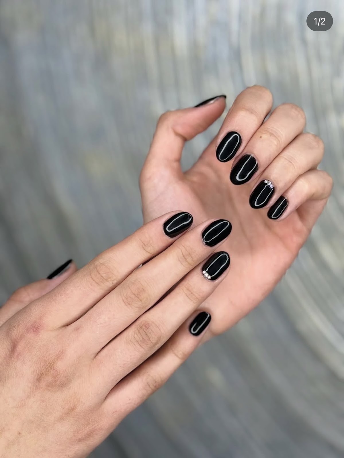 Sakine nail studio — salondan bir kare