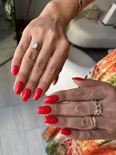 Melek Alp Nail Studio — kare 3