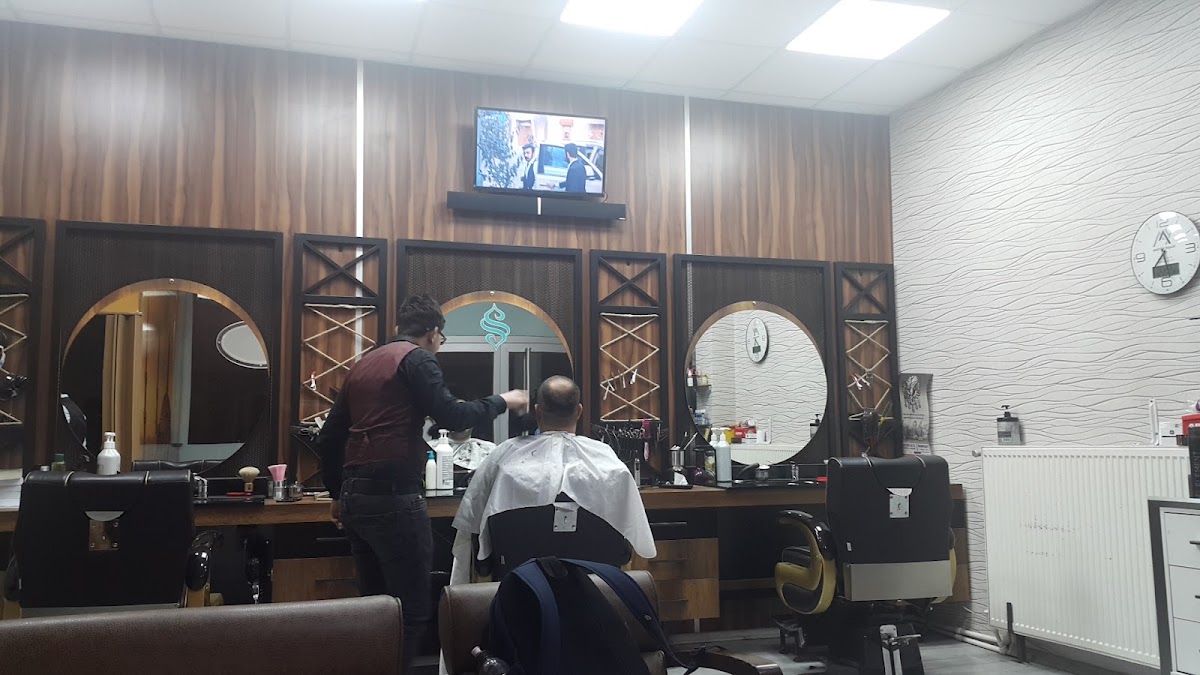 Royal berber — salondan bir kare