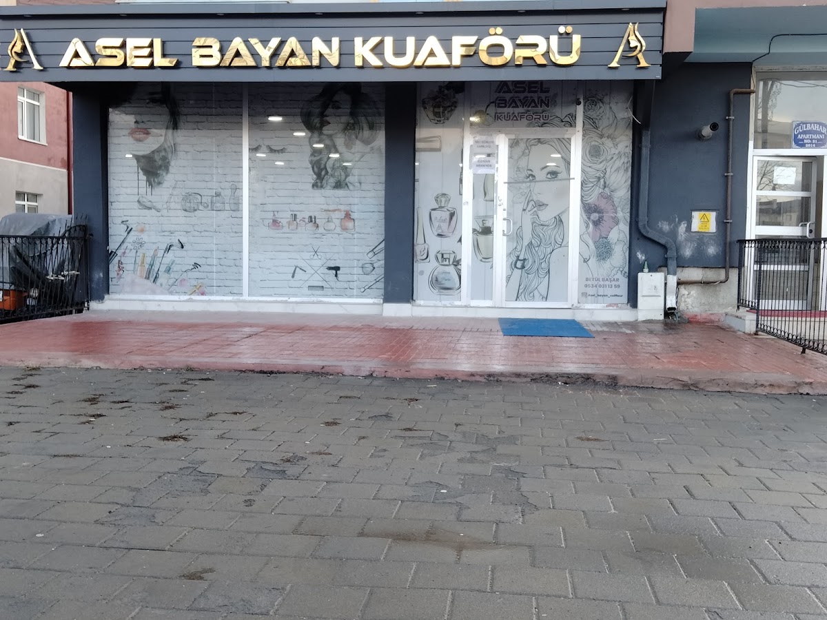 ASEL BAYAN KUAFÖRÜ — salondan bir kare