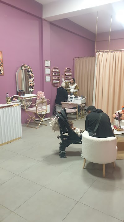 Selda Beauty — kare 3