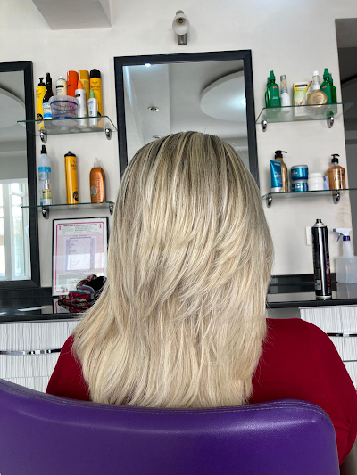 SALON PERA — kare 3
