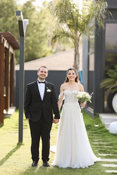 Anıl İrtem Saç Tasarım — kare 3
