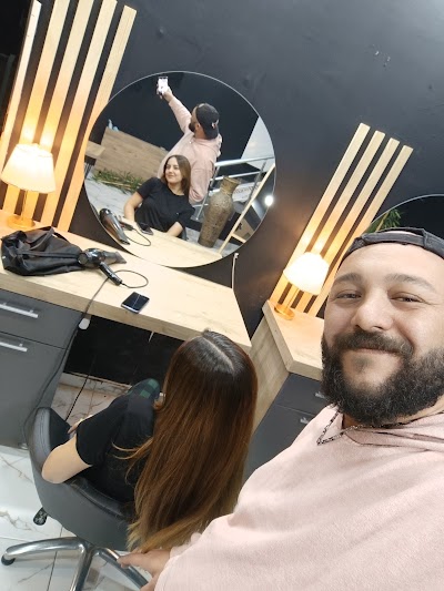Kuaför Mesut Yücekaya — kare 3