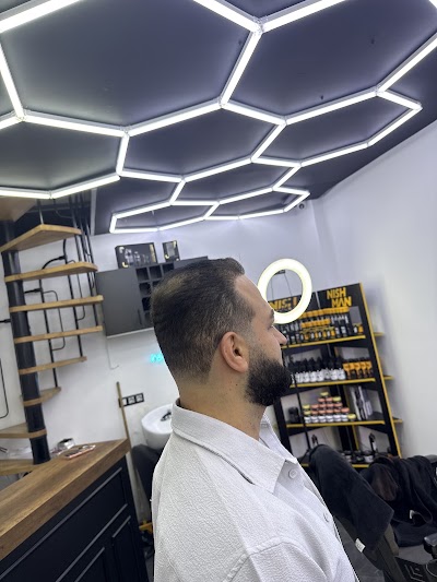 Black barber şişli — kare 5