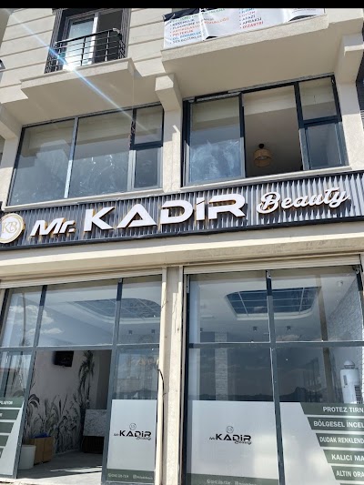 Mr Kadir Beauty — kare 5