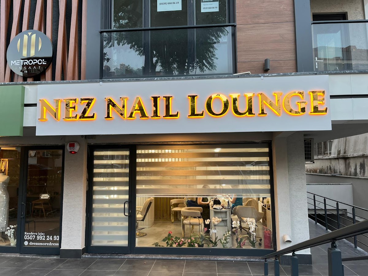 Nez Nail Lounge — salondan bir kare