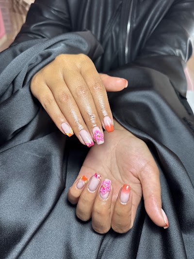 Sema Ata Beauty Studio — kare 2