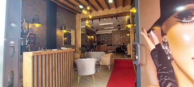 SALON MOJO — kare 2