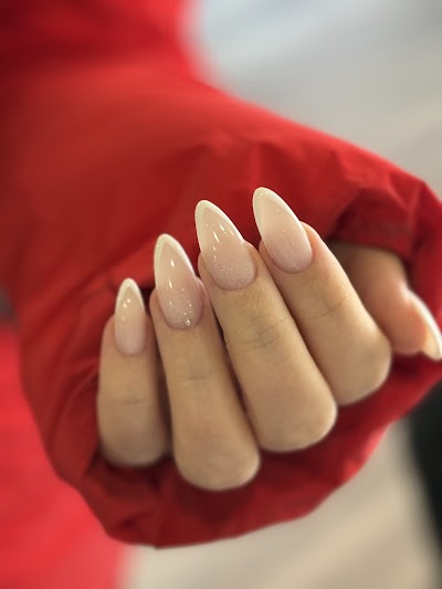 nailtherapyroom — kare 2