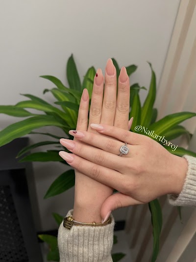 Roj Nail Studio - Van Protez Tırnak — kare 2