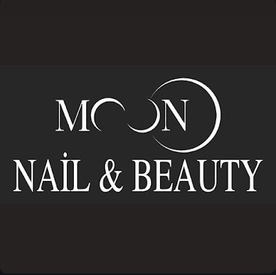 Moon Nail & Beauty — kare 4