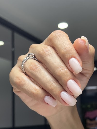 Miss Art Nail Studio — kare 3
