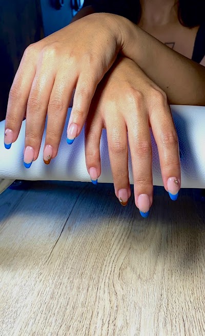 Nail art Basaksu — kare 3