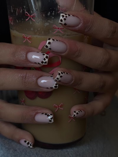 Lollipopp Nail Studio — kare 5
